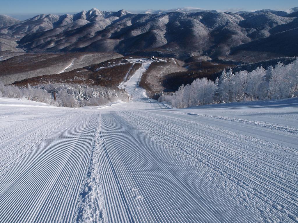 Okushiga Kogen Hotel Яманути Экстерьер фото
